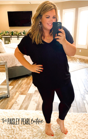 Beaux Boyfriend Tee-Black