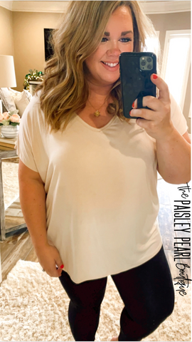 Beaux Boyfriend Tee-Cream